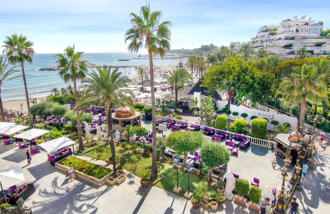 beach club marbella hen party